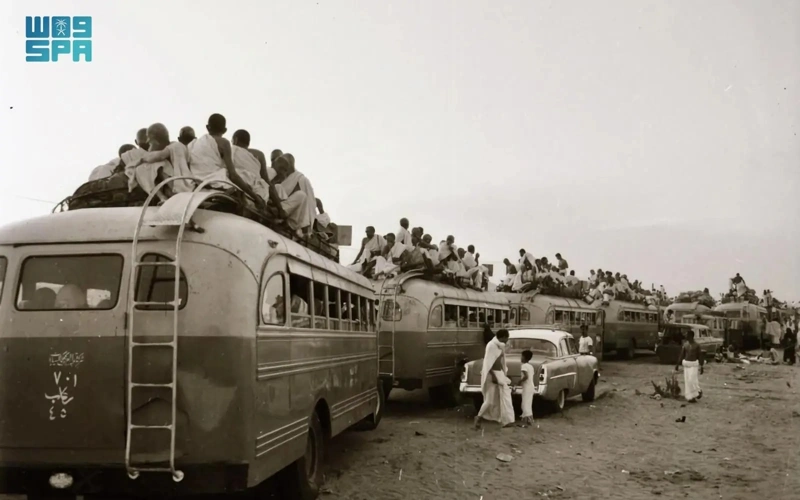 Evolution of Hajj transportation: From caravans to AI-powered networks