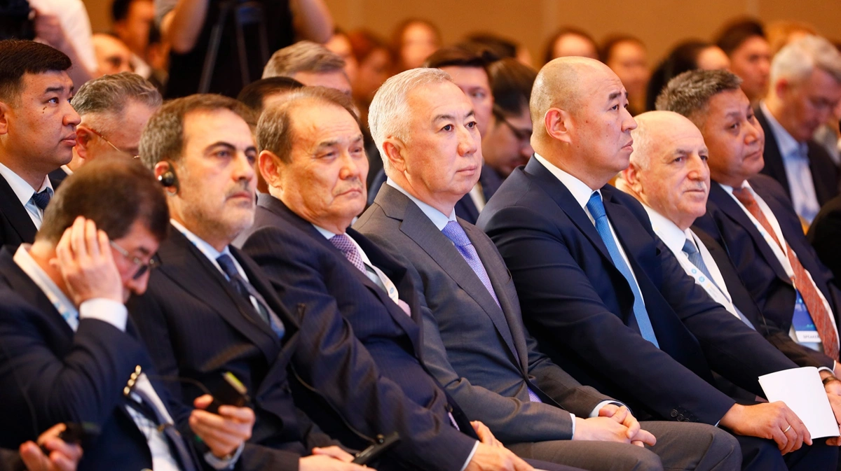 Серік Жұманғарин ТМҰ елдерінің бизнес-форумын ашты