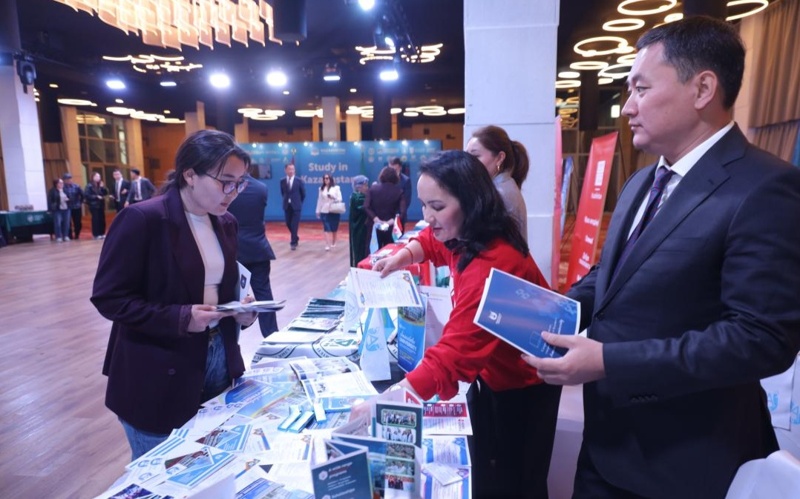 Kazakhstan showcases educational programs at Study in Kazakhstan exhibition in Mongolia