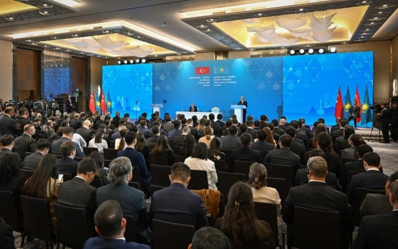 Kazakhstan and Türkiye expand cooperation in pharmaceuticals and digital technologies