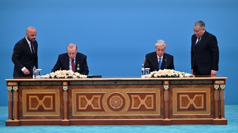 Kazakhstan and T&uuml;rkiye elevate relations to eternal friendship and enhanced strategic partnership