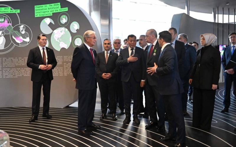 Presidents of Kazakhstan and Türkiye visit International AI Center in Astana Presidents of Kazakhstan and Türkiye visit International AI Center in Astana