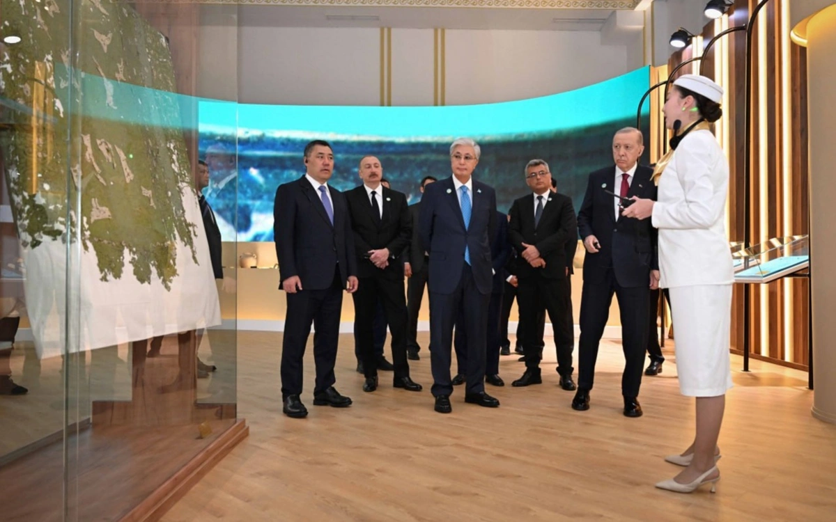 Түркі мемлекеттері ұйымына мүше елдердің басшылары Turkistan визит-орталығының жұмысымен танысты