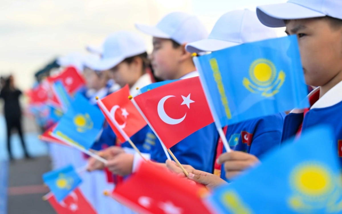 Астана, как центр притяжения: визит Эрдогана и саммит ОТГ в Туркестане