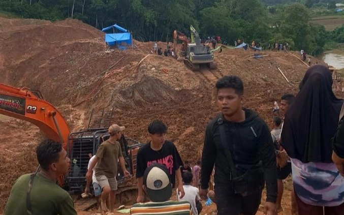 Landslide kills 9 in Indonesia