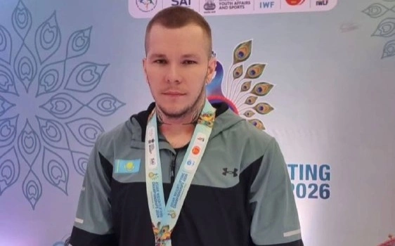 Александр Уваров 
