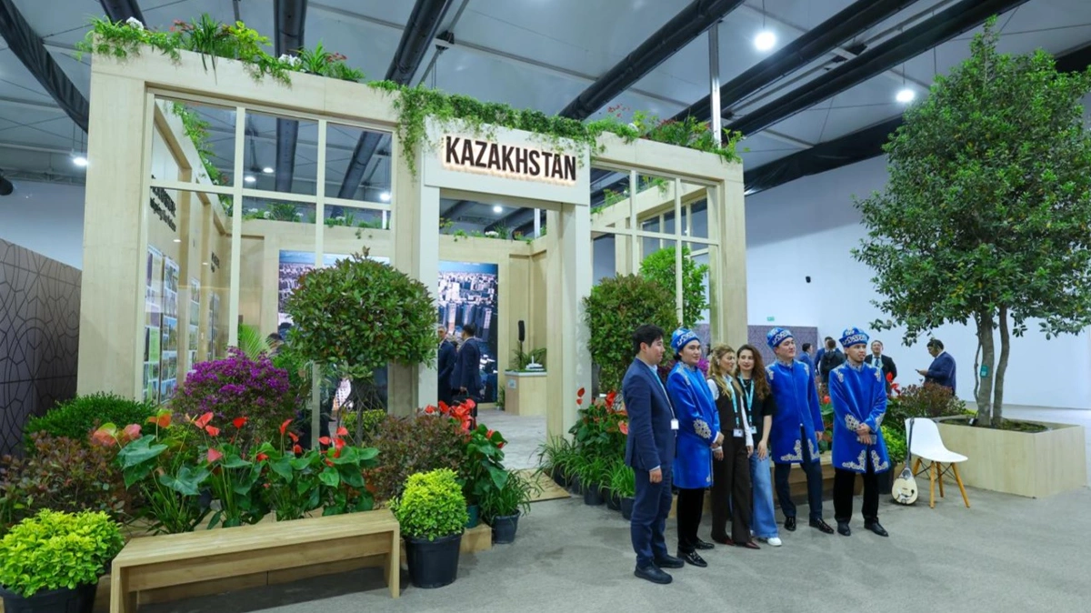 Олжас Бектенов Бакуде өткен World Urban Forum сессиясына қатысты