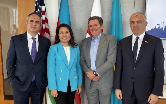 Kazakhstan showcases its transport potential at USA–Eurasia Transportation Forum