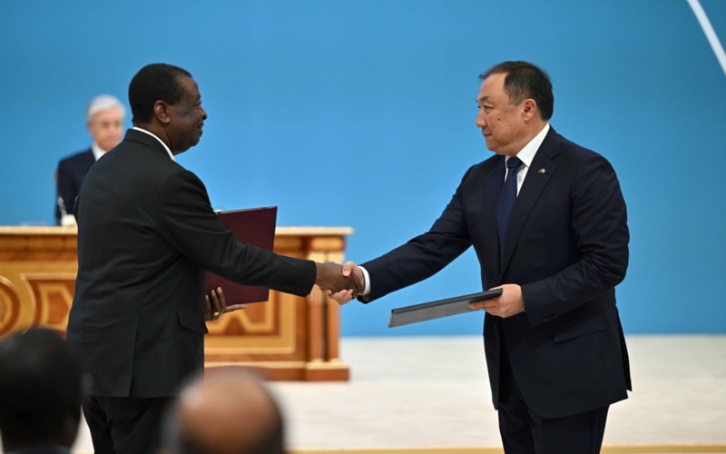 Kazakhstan and Kenya sign documents following high-level talks in Astana  