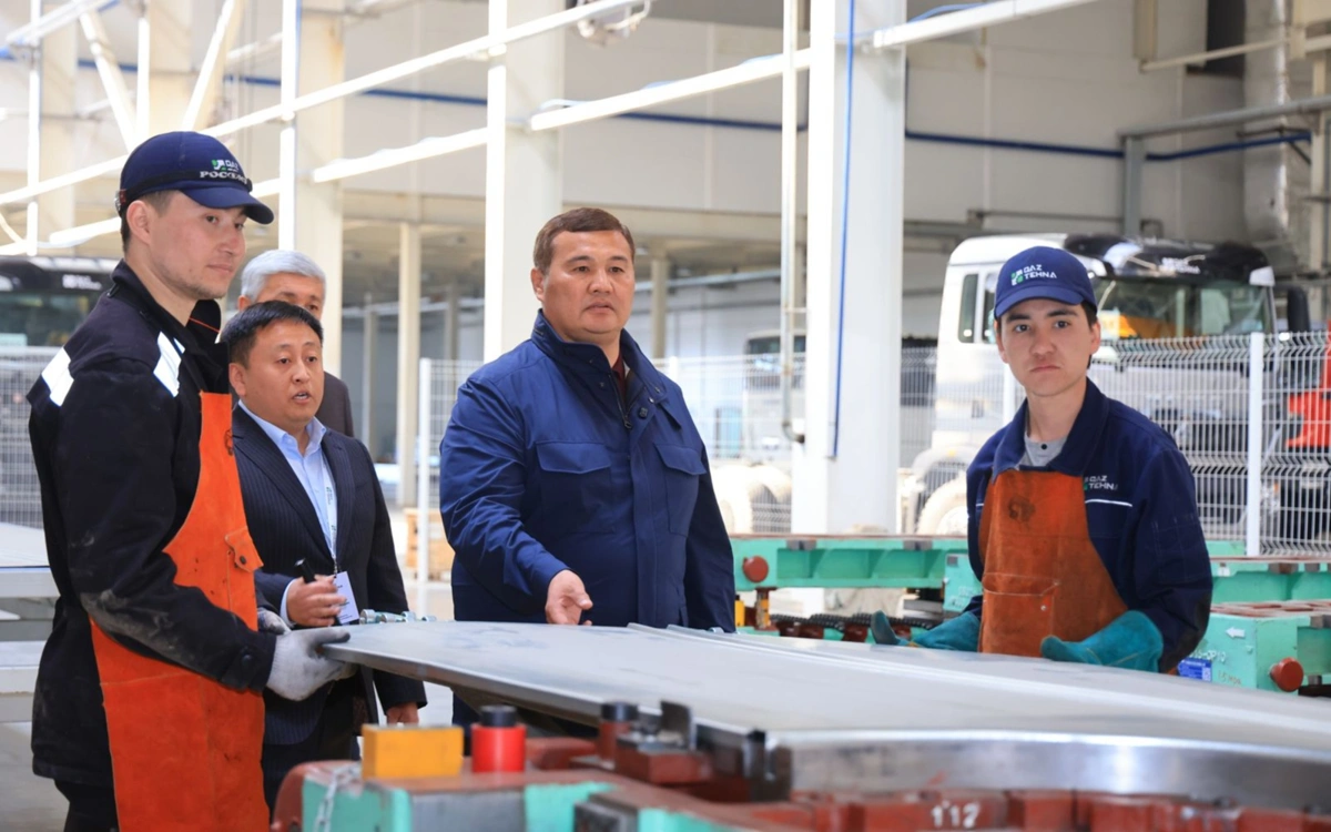 Новые мощности, газификация и тепло: Нурлыбек Налибаев ознакомился с ключевыми проектами Карагандинской области