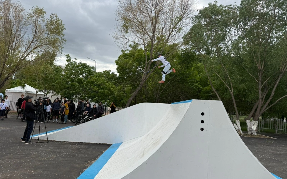 Экстремальная скейт-площадка Fly Park открылась в Астане 