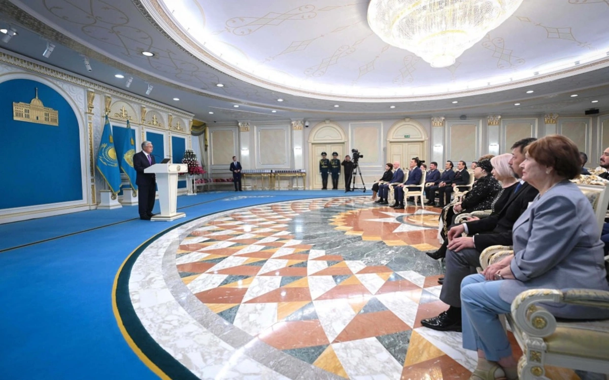 Президент тарихи нысандарға қасақана зиян келтіру жағдайларына алаңдаушылық танытты
