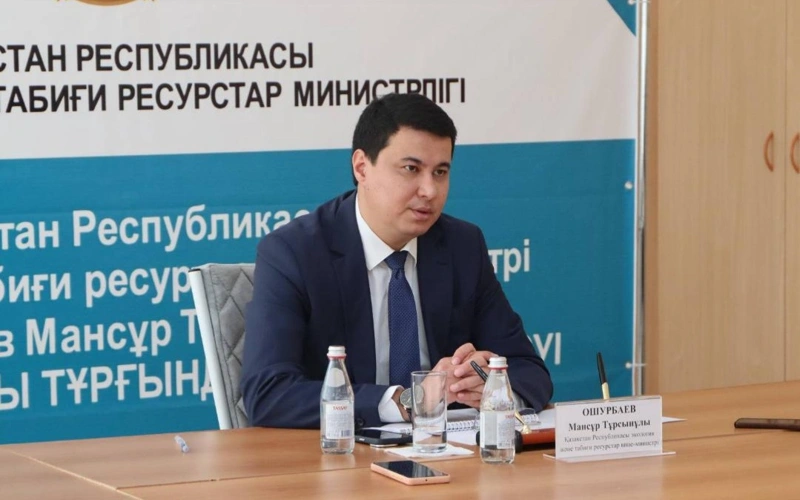  Мансұр Ошурбаев 