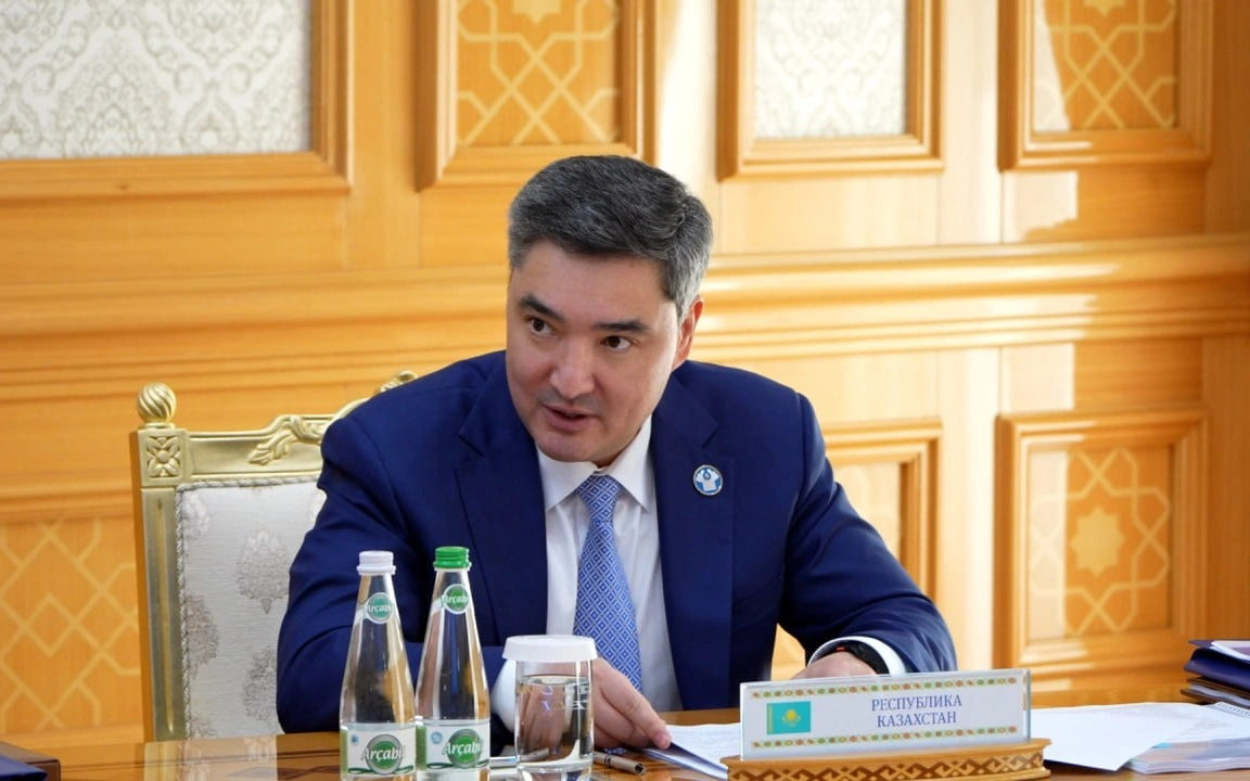 Олжас Бектенов принял участие в заседании Совета глав правительств СНГ в Ашхабаде