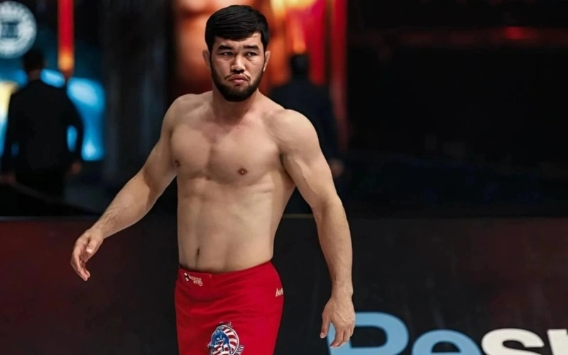 Azamat Bakytov of Kazakhstan makes UFC BJJ debut