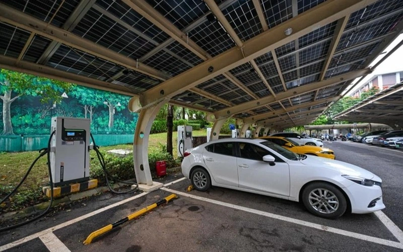 Electric vehicles, EV, cars, IEA