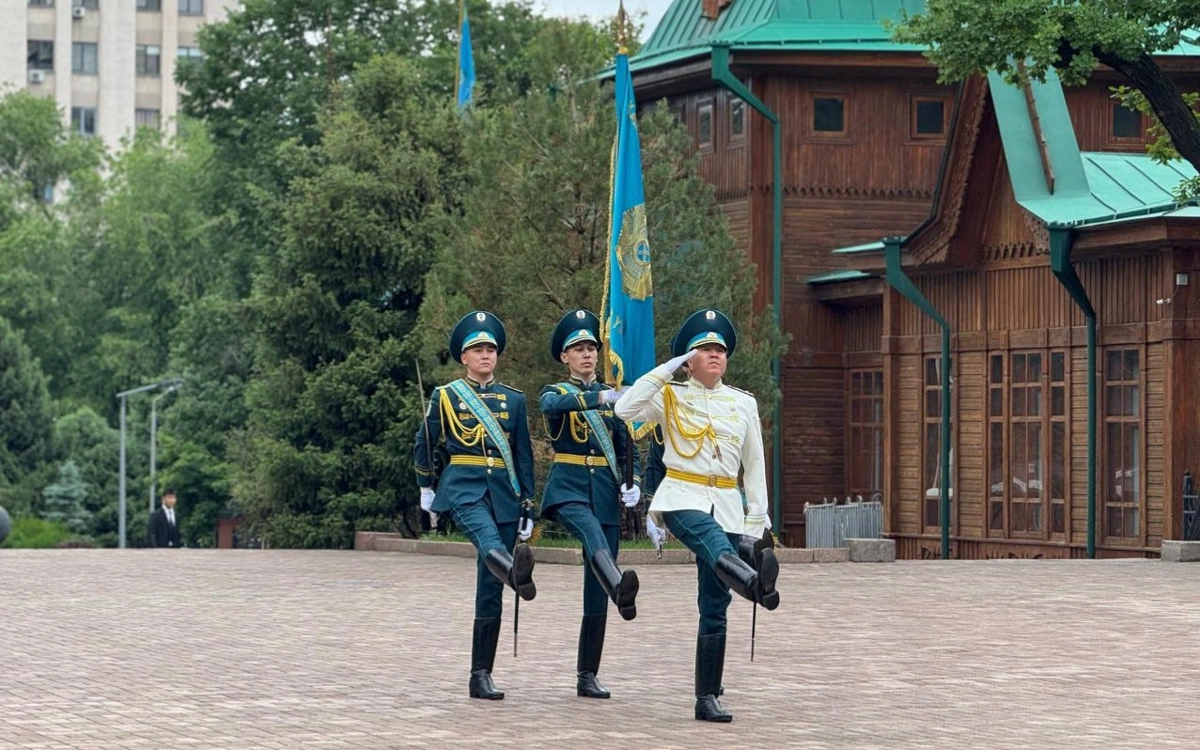 Мемлекеттік күзет қызметінде көктемде шақырылған сарбаздар ант қабылдады
