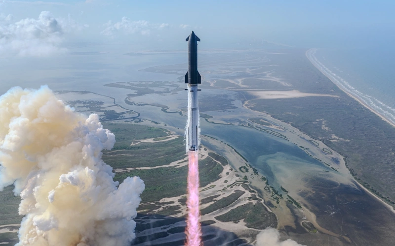 Самая большая ракета в истории человечества Starship прошла испытательный полет