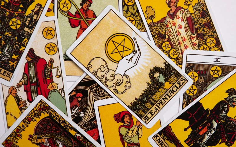 Tarot 
