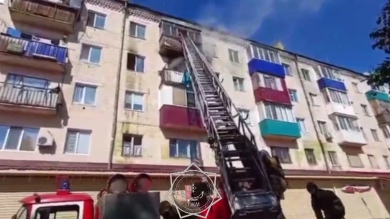 Рудныйдағы бес қабатты тұрғын үйде өрт шығып, 14 адам эвакуацияланды