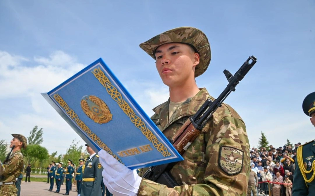 Более четырех тысяч военнослужащих Вооруженных сил приняли присягу