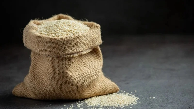 Cuba receives 15,000-ton rice aid from China 