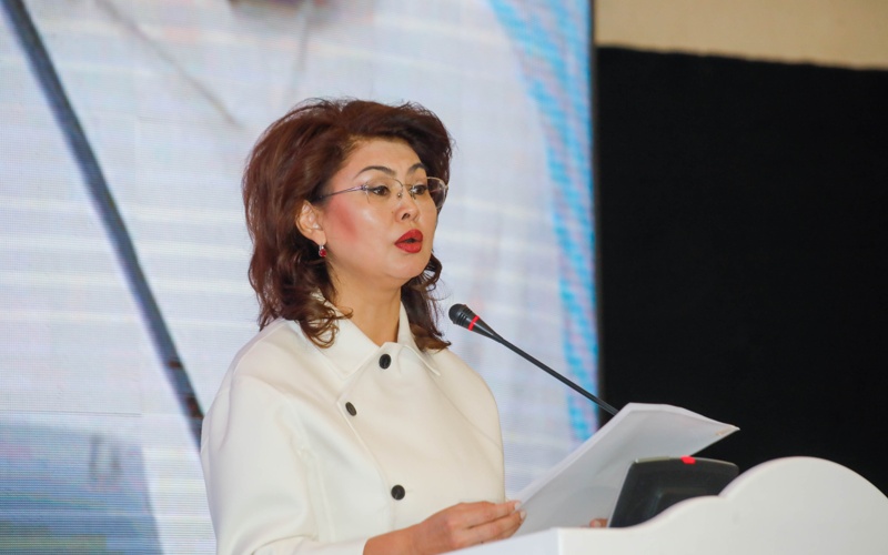 Olzhas Suleimenov's legacy honored at international forum in Almaty Olzhas Suleimenov's legacy honored at international forum in Almaty