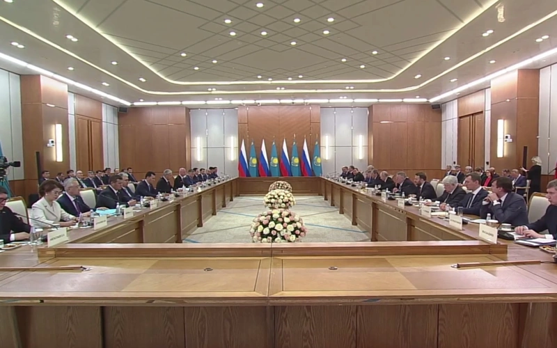 Tokayev, Putin