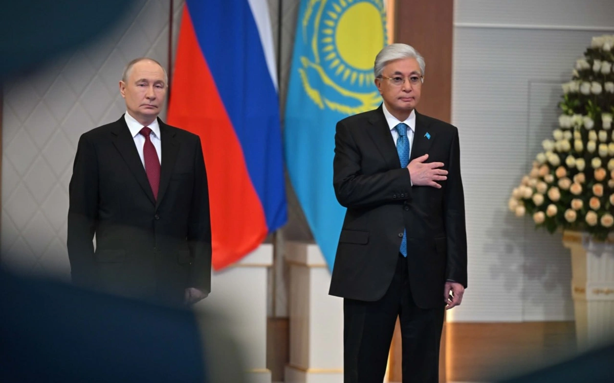 Токаев встретил Путина