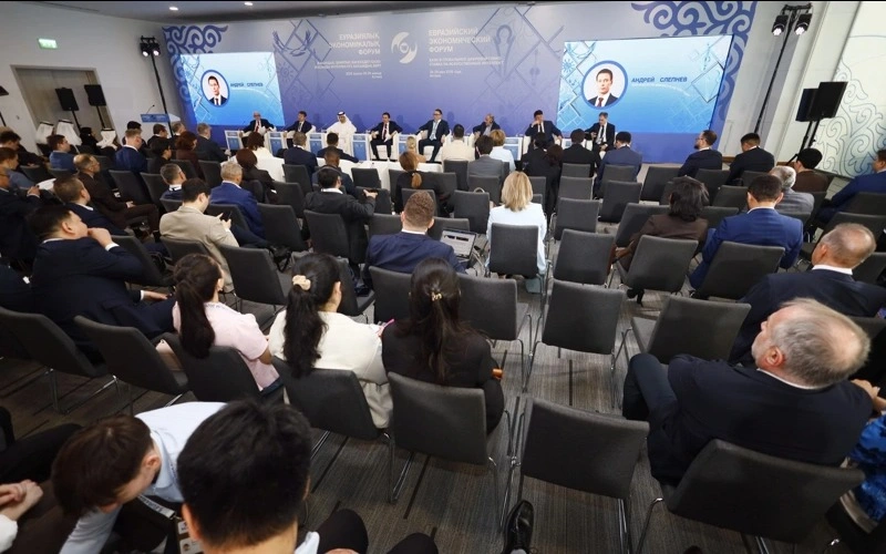 Kazakhstan reduces logistics process from 2.5 weeks to 2 days through digitalization