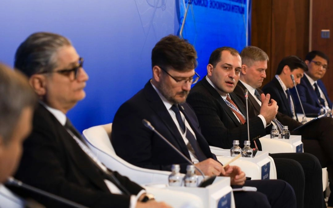 Қазақстан ЕАЭО елдері үшін индустриялық ЖИ-зертханалар желісін құруды ұсынды