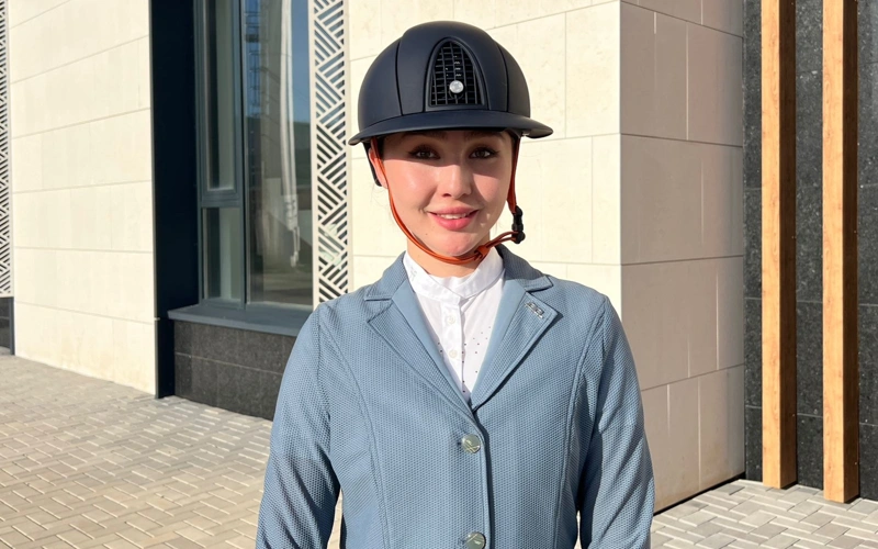 Казахстанская спортсменка рассказала, что помогло ей завоевать золото в престижном конном турнире