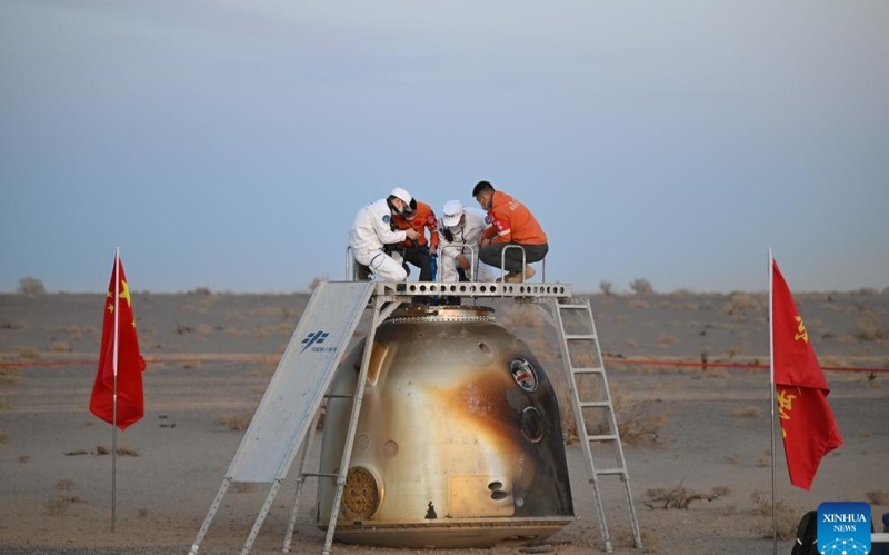 China&rsquo;s Shenzhou‑21 crew returns safely after record 210 days in orbit