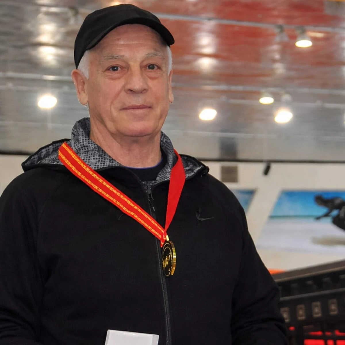 Александр Суровяткин