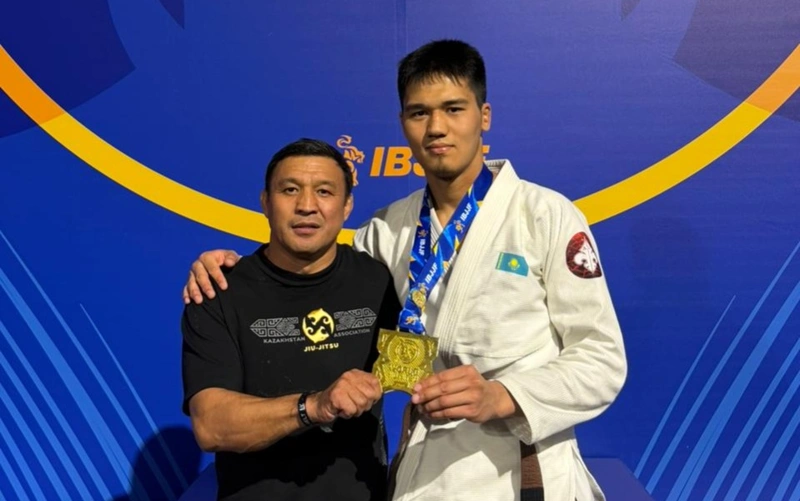 Казахстанские джитсеры стали чемпионами мира в США