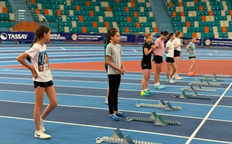 Елордада 150-ден аса жас спортшы жеңіл атлетикадан қалалық чемпионат бақ сынады
