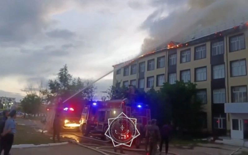 Предварительную причину пожара в школе Аркалыка назвали в управлении образования