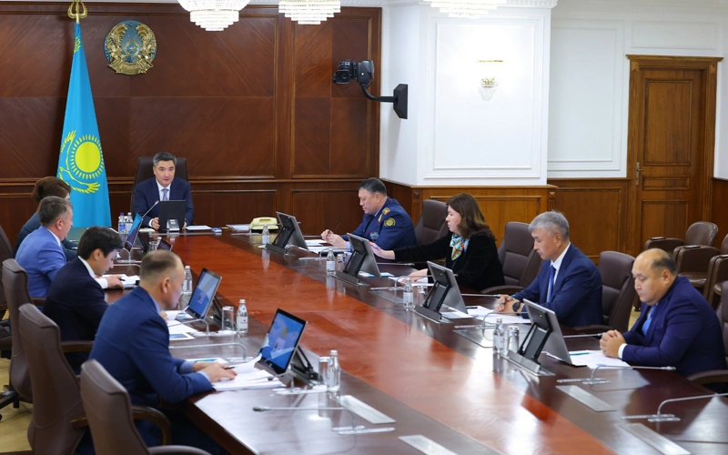 Олжас Бектенов провел заседание Штаба по противодействию наркопреступности