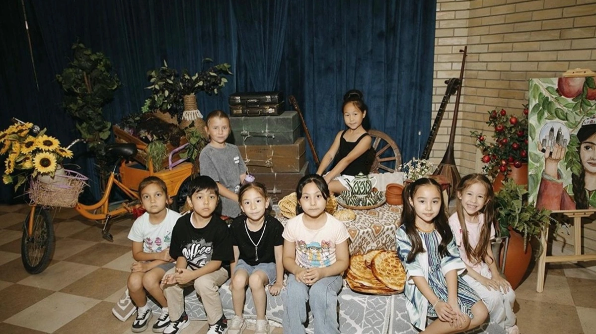 《维吾尔美食：童心视角》新书发布仪式在阿拉木图举行