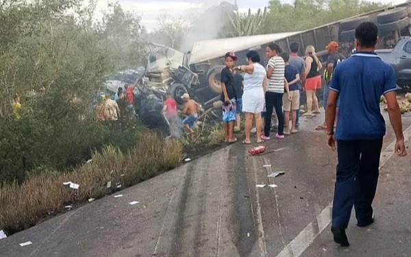 15 killed in traffic accident in northeastern Brazil