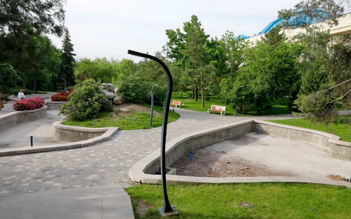 Восемь фонтанов временно не работают в Алматы