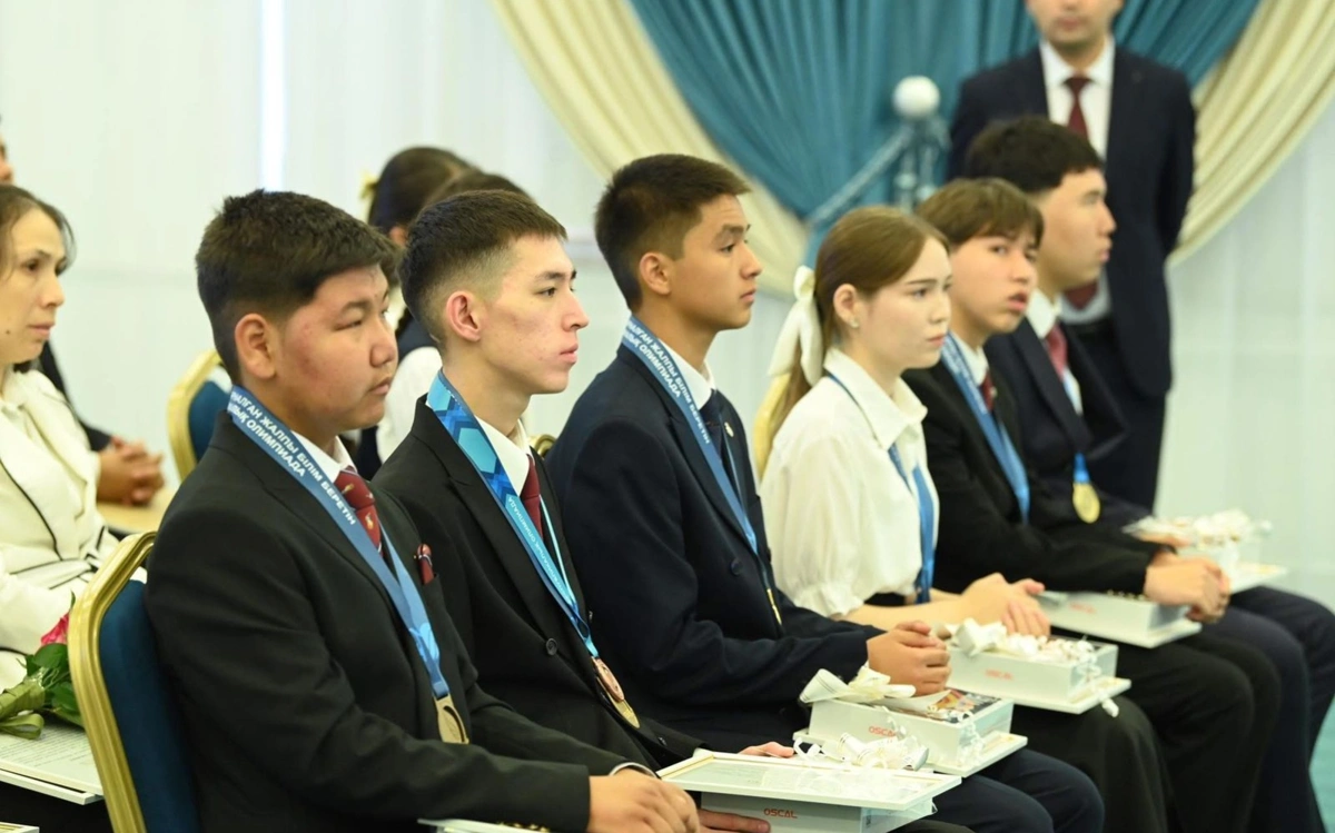 Сыр өңірінің оқушылары &laquo;Ең үздік олимпиадалық команда&raquo; номинациясын жеңіп алды