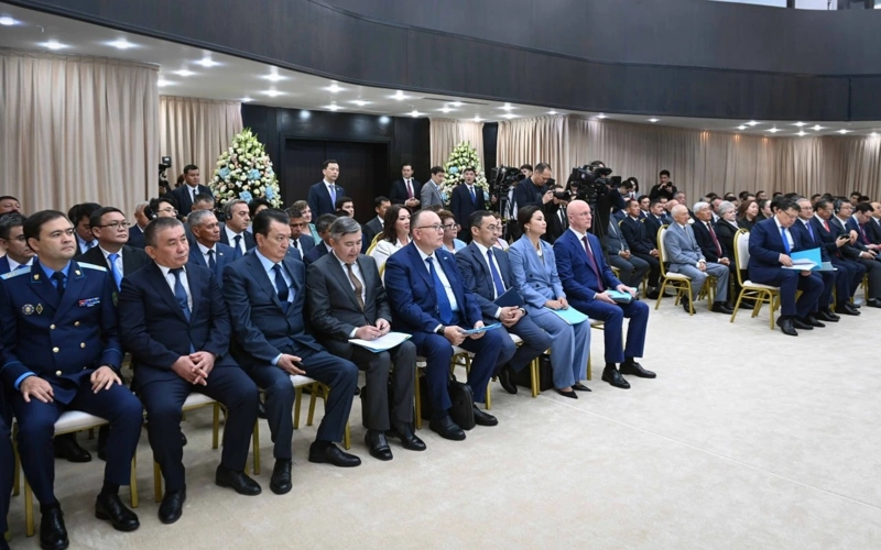 П️резидент: Алатау елдің жаңа қаржы архитектурасын құрудың стратегиялық алаңына айналуға тиіс