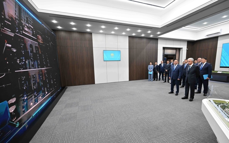 Head of State reviews progress of Alatau city development