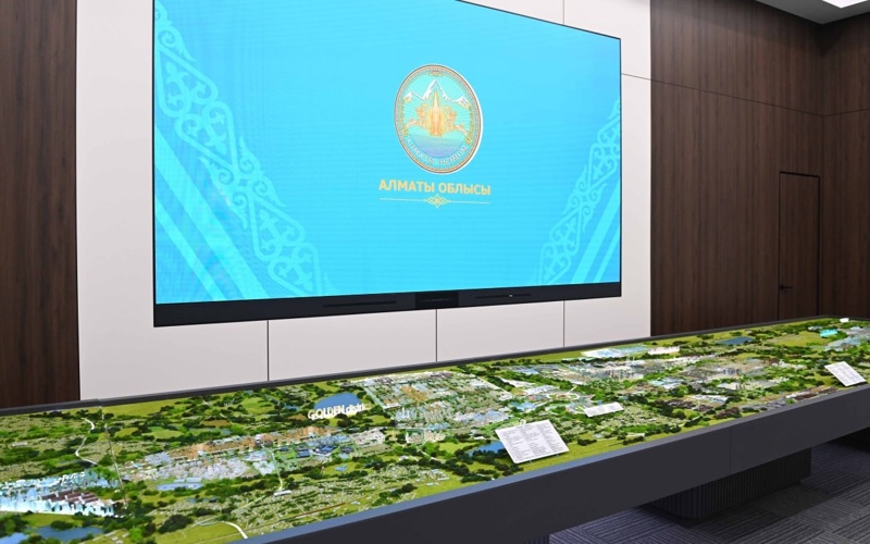 Head of State reviews progress of Alatau city development