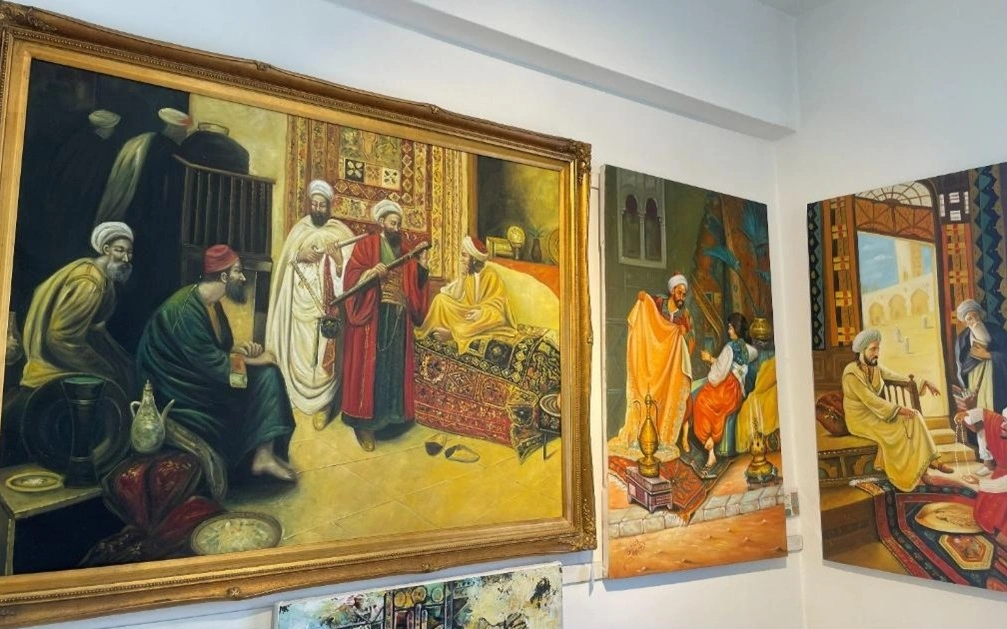 Между Римским театром и Цитаделью: как галерея в центре Аммана сохраняет иорданское искусство
