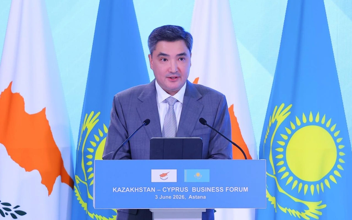 Премьер-министр Казахстана Олжас Бектенов и Президент Кипра Никос Христодулидис приняли участие в бизнес-форуме