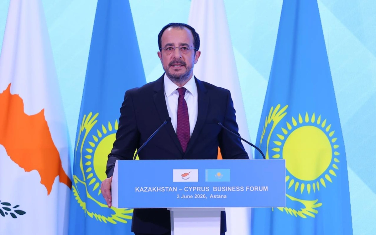 Премьер-министр Казахстана Олжас Бектенов и Президент Кипра Никос Христодулидис приняли участие в бизнес-форуме