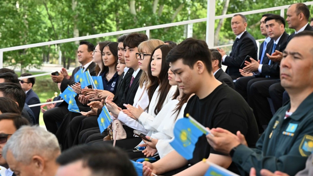 Мемлекет басшысы Қасым-Жомарт Тоқаев Ту көтеру рәсімінде сөз сөйледі