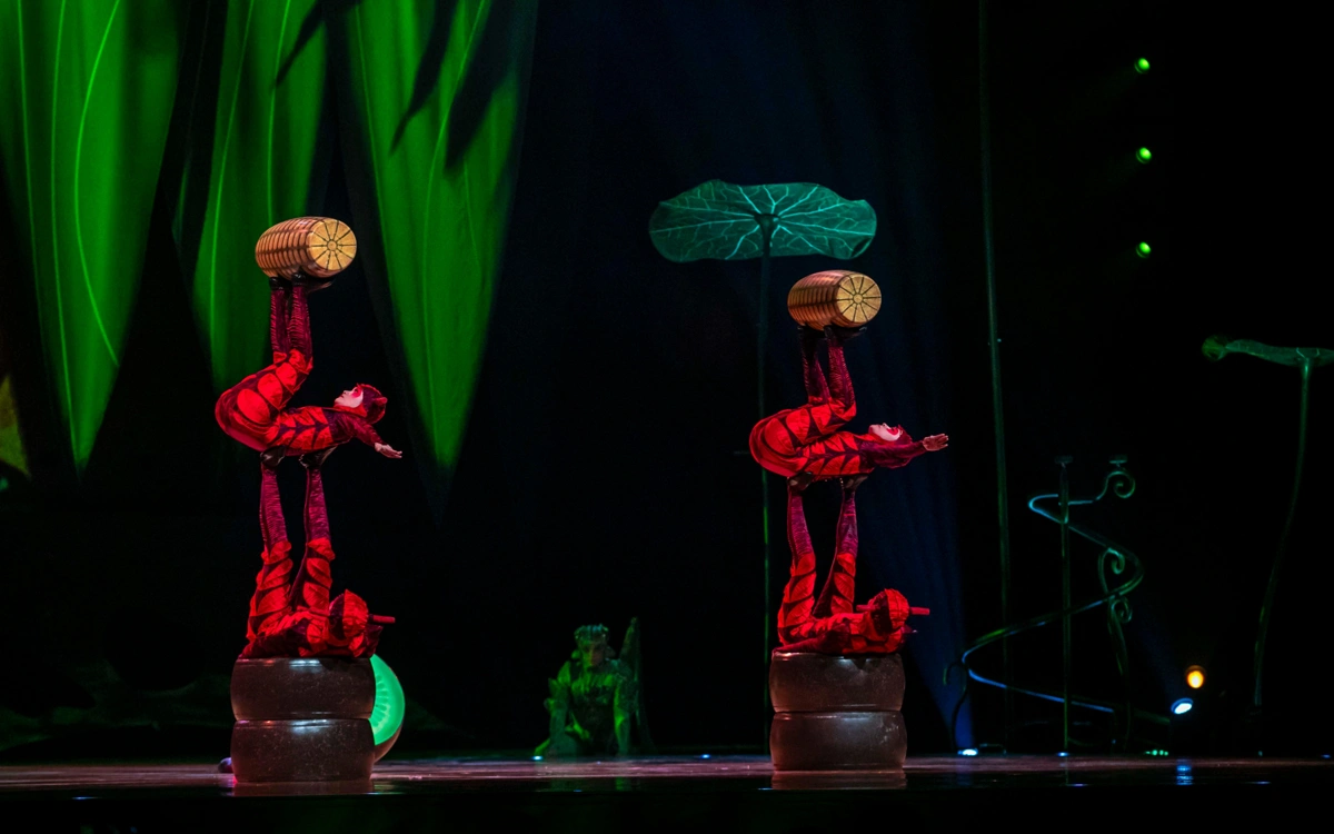 Премьера шоу OVO от Cirque du Soleil состоялась в Астане 